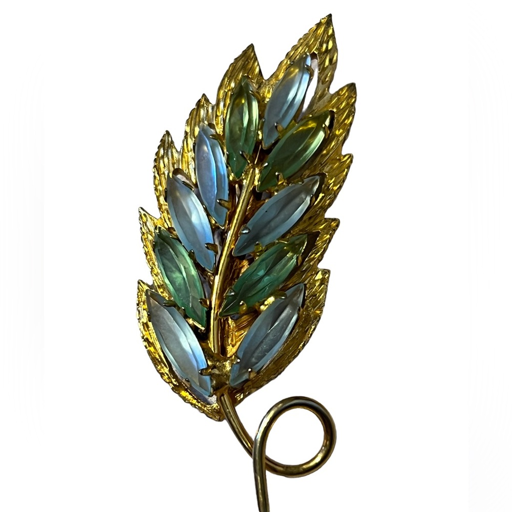 Leaf Brooch